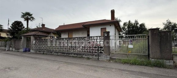 Villa T3 em Magenta, Italy N.º 372663 8