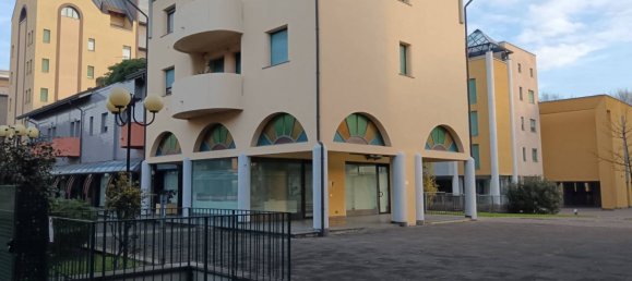 Oficina en Lissone, Italy 60 m² No. 111516 13