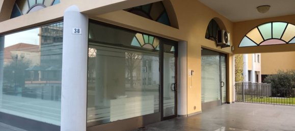 Oficina en Lissone, Italy 60 m² No. 111516 33