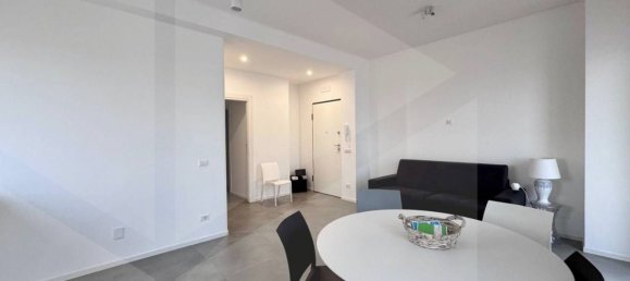 3 rooms Apartment in Ceglie Messapica, Italy No. 19951 5