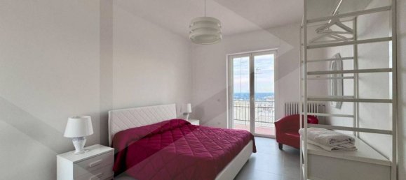 3 rooms Apartment in Ceglie Messapica, Italy No. 19951 11