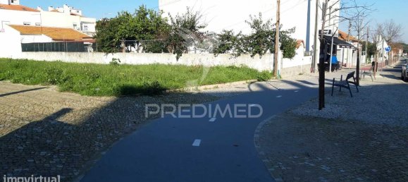 300m² Land in Moita, Portugal No. 68706 3