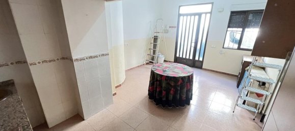 Коммерческая недвижимость 25м² в Альзира, Испания № 135564 12