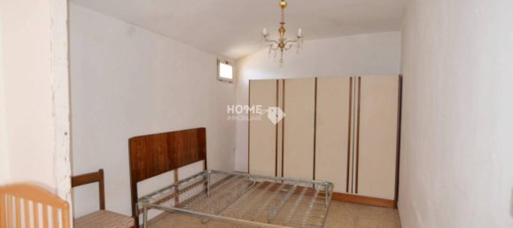 3 rooms Apartment in Urbisaglia, Italy No. 103192 10