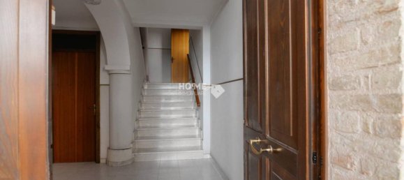 3 rooms Apartment in Urbisaglia, Italy No. 103192 11