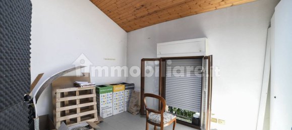 5 rooms Office in Crevalcore, Italy No. 141585 16