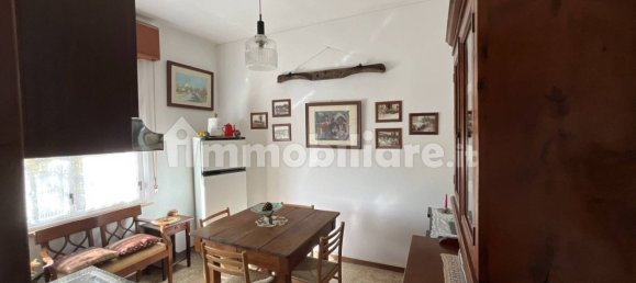 5 bedrooms House in Cantiano, Italy No. 319814 13