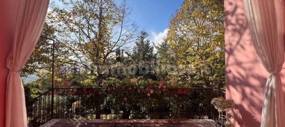 5 bedrooms House in Cantiano, Italy No. 319814 10