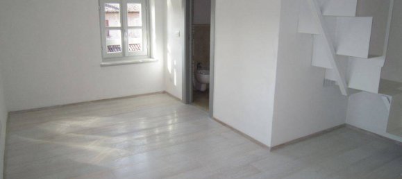 Квартира с 2 спальнями в Черваска, Италия № 119969 2