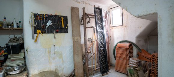 9 غرف نوم بناية في Amadora, Portugal رقم 115907 35