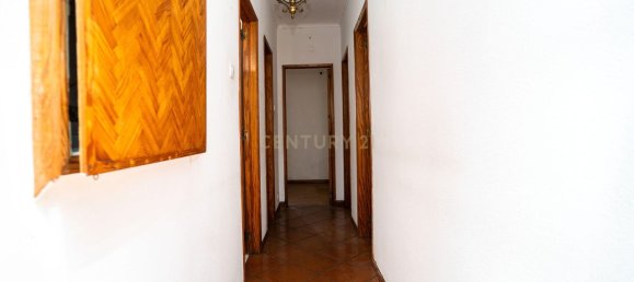 9 غرف نوم بناية في Amadora, Portugal رقم 115907 12