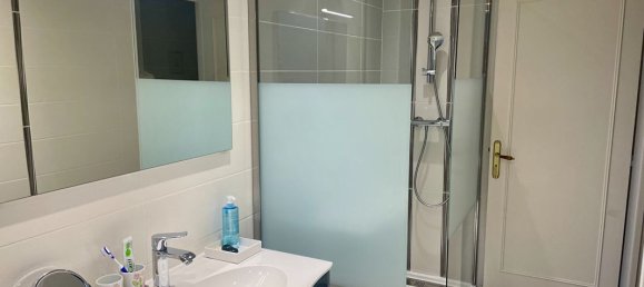 Apartamento de 2 dormitorios en Montmorency, France No. 181593 7