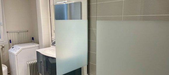 Apartamento de 2 dormitorios en Montmorency, France No. 181593 15