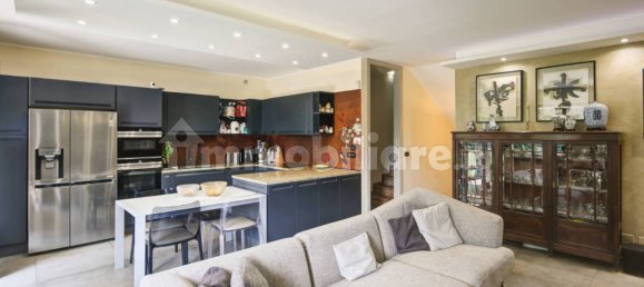 Villa T3 em Rivoli, Italy N.º 338326 7