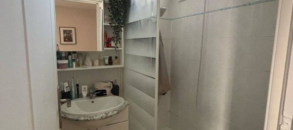 Studio in Saint-Gratien, France, Nr. 328432 8