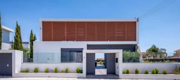 3 bedrooms Villa in Aradippou, Cyprus No. 14741 3