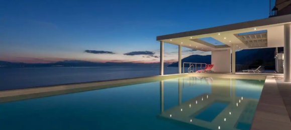 8 غرف نوم فيلا في Central Greece, Greece رقم 1465 13