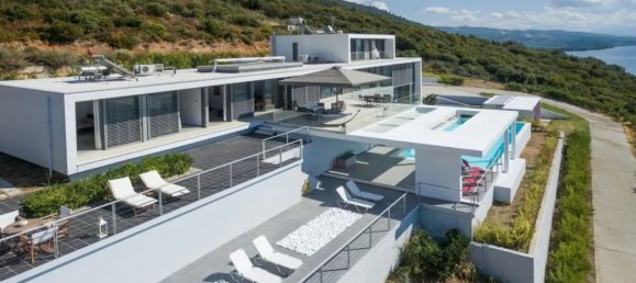 8 غرف نوم فيلا في Central Greece, Greece رقم 1465 10