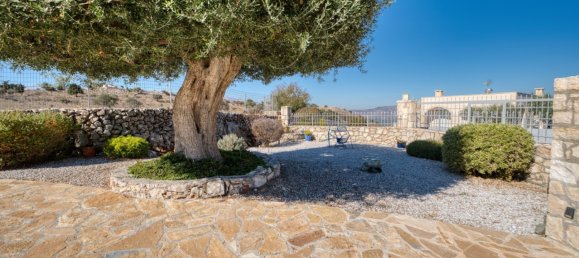 3 bedrooms Commercial property in Chania, Greece No. 8390 8