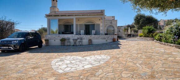 3 bedrooms Commercial property in Chania, Greece No. 8390 9