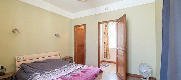 2 bedrooms House in Ailly-sur-Somme, France No. 268126 5