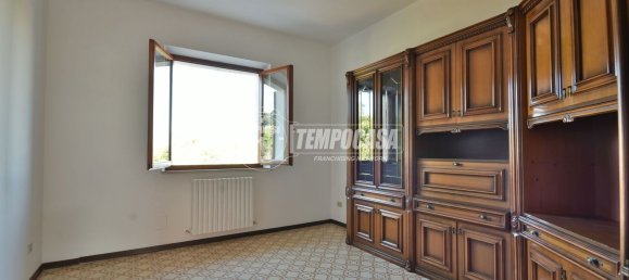 5-Zimmer Haus in Osimo, Italy, Nr. 297831 6