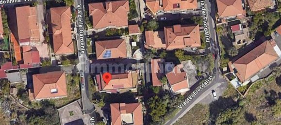 3 bedrooms Apartment in Misterbianco, Italy No. 262944 8