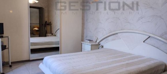 1 bedroom Apartment in Naples, Italy No. 71405 2