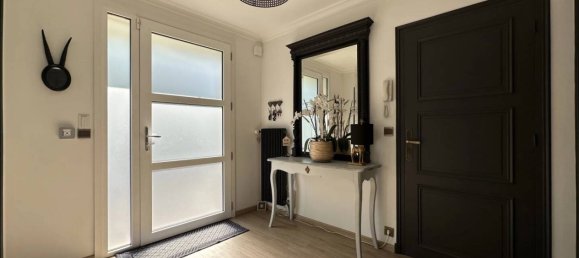 5 bedrooms House in Villers-Allerand, France No. 255904 4