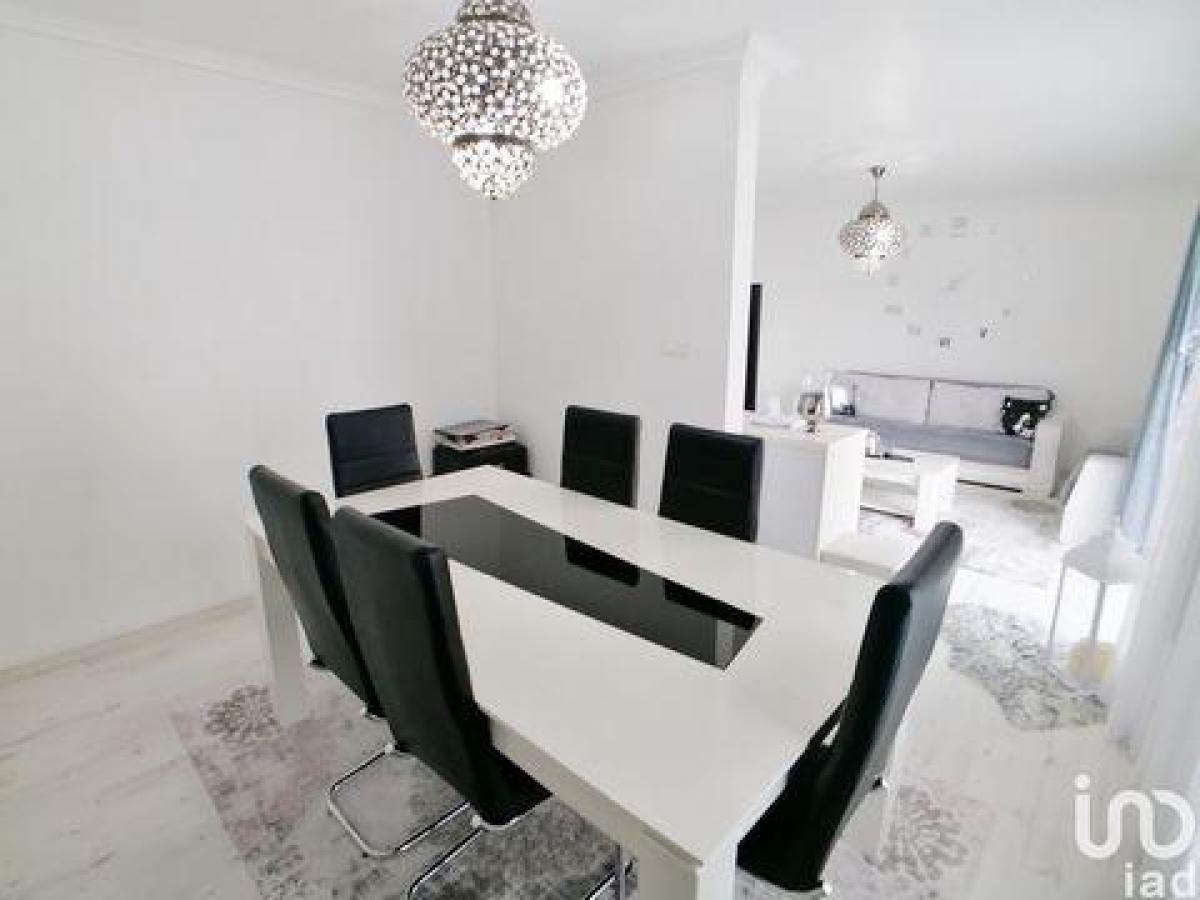 3 bedrooms Condo in Perpignan, France No. 35317