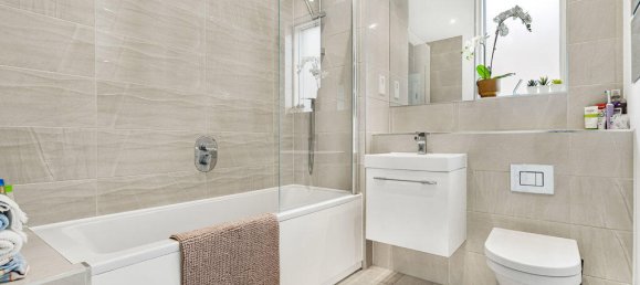 1 bedroom Apartment in London, United Kingdom No. 8725 6