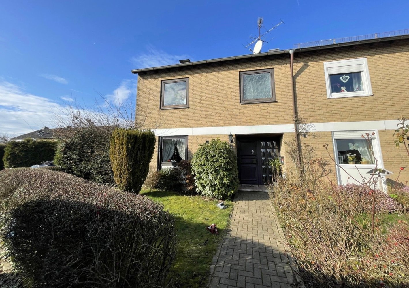 Moradia em banda de 5 divisões em Mettmann, Germany N.º 8568