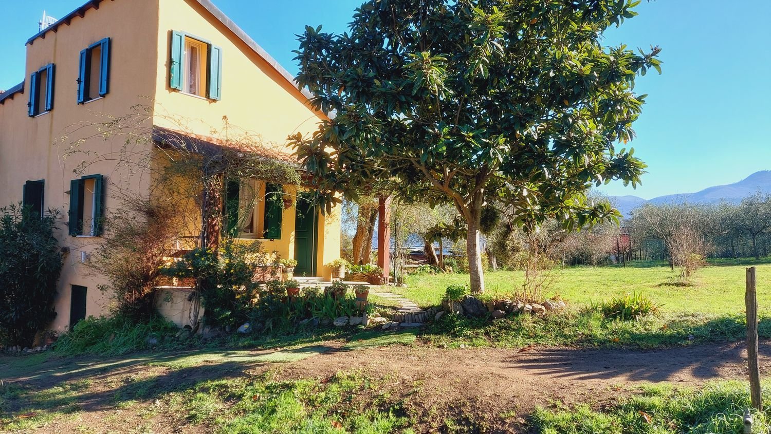 4-salle Maison à Garlenda, Italy No. 180550