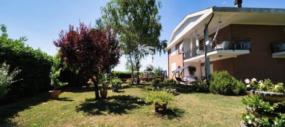 4 bedrooms Villa in Scurzolengo, Italy No. 292603 13
