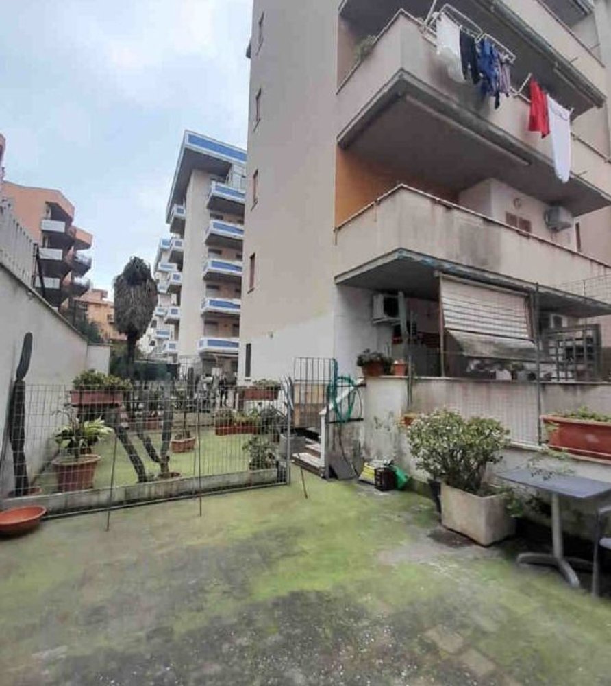 4 rooms Apartment in Nettuno, Italy No. 13321