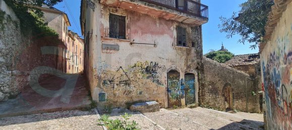 7 Schlafzimmer Gebäude in Sora, Italy, Nr. 361720 6