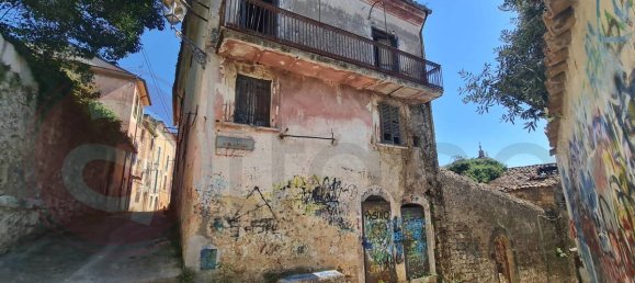 7 Schlafzimmer Gebäude in Sora, Italy, Nr. 361720 5