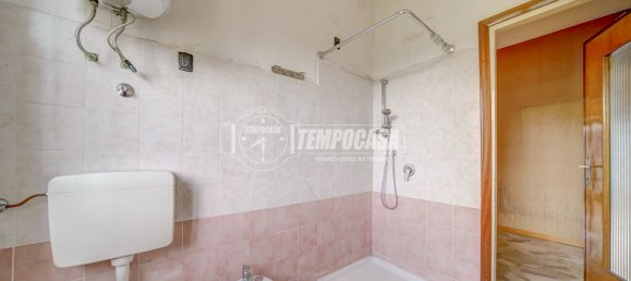 2 bedrooms Apartment in Cassano Magnago, Italy No. 328713 15