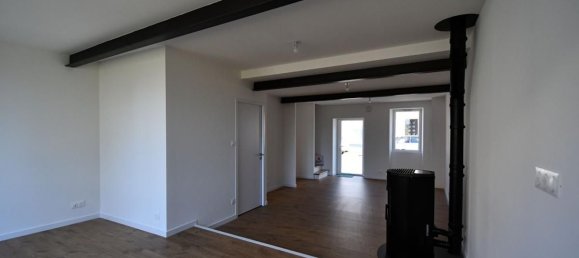 3 bedrooms House in Le Pallet, France No. 98322 3