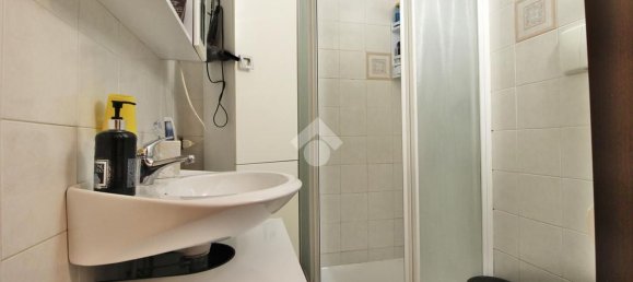 3 rooms Apartment in Mariano Comense, Italy No. 274028 17