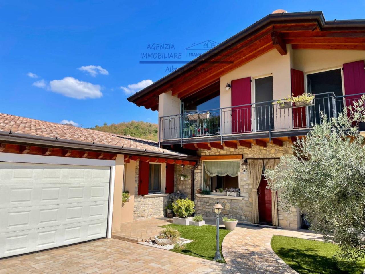 4 rooms Villa in Serle, Italy No. 112100