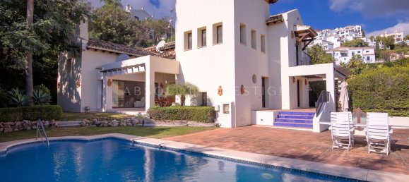 Villa de 3 dormitorios en Los Arqueros, Spain No. 19521 3