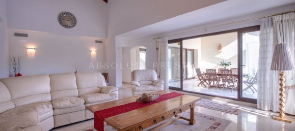 Villa de 3 dormitorios en Los Arqueros, Spain No. 19521 8