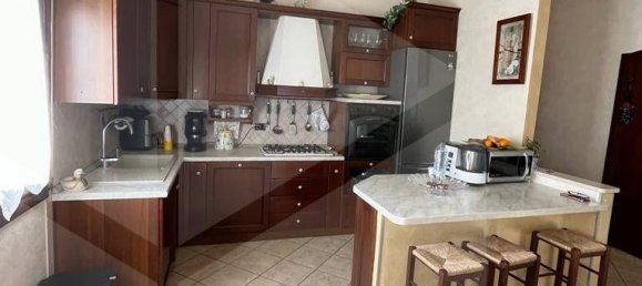 Apartamento de 3 divisões em Fiorano Modenese, Italy N.º 28654 7