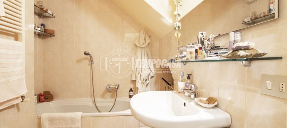 Квартира с 2 спальнями в Монца, Италия № 89446 29