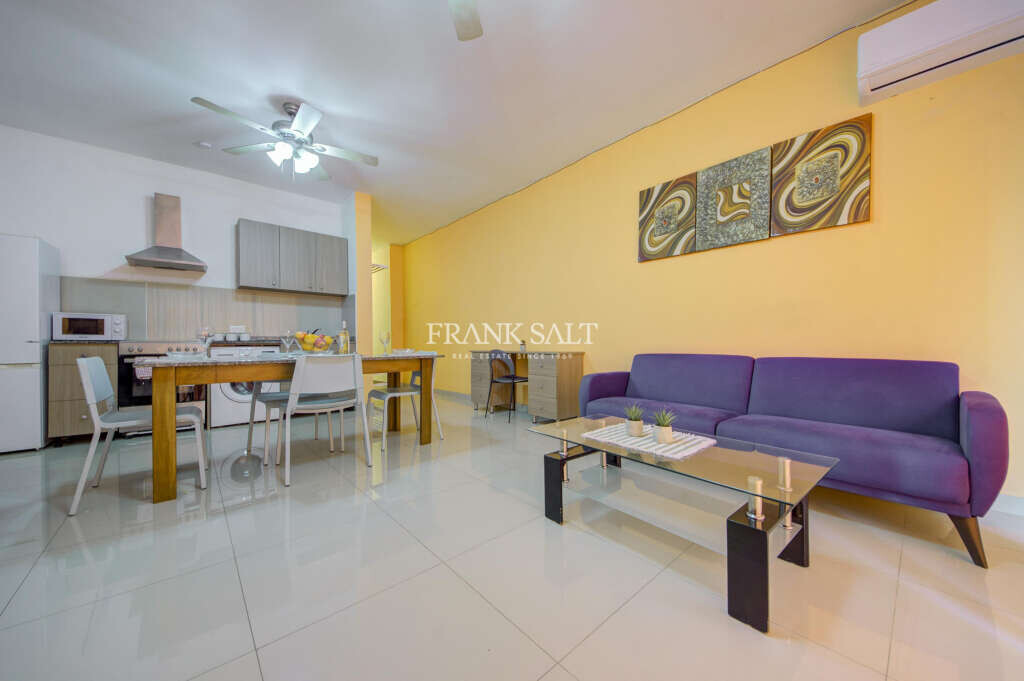 Apartamento T2 em Gzira, Malta N.º 7696