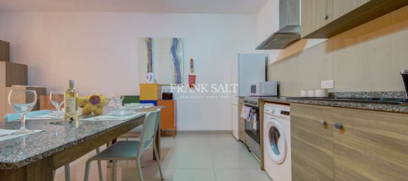 Apartamento T2 em Gzira, Malta N.º 7696 5