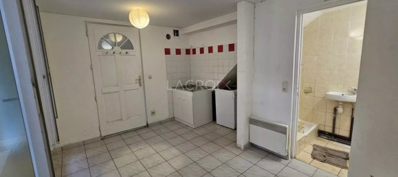 Studio in Gentilly, France No. 185011 2