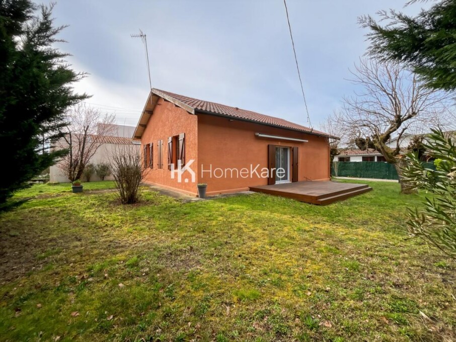 3 bedrooms House in Cestas, France No. 323030