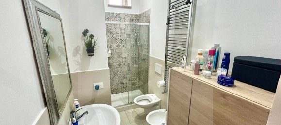 Квартира с 3 комнатами в Битритто, Италия № 34429 47